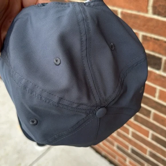 Yeti hat - Picture 2 of 5